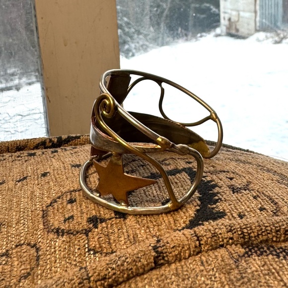 Mixed metal cuff bracelet. - Picture 9 of 14